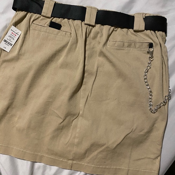 Ardene skirt - Picture 2 of 3